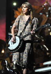 Taylor Swift テイラー・スウィフト