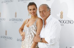 Irina Shayk イリーナ・シェイク