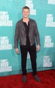 Александр Людвиг (Alexander Ludwig) 2012 MTV Movie Awards (June 3) - 8xHQ 250098196624188
