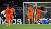 Германия - Нидерланды - на чемпионате по футболу Евро 2012, 9 июня 2012 (179xHQ) Eb375b201644532